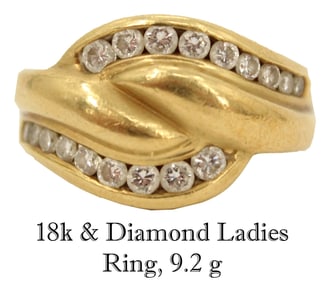 18k & Diamond Ladies Ring - 9.2 g.