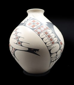 Mata Ortiz Signed Aide Gonzalez Acoma Pueblo Vase