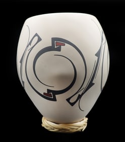 Mata Ortiz Signed Pabla Quezada Acoma Pueblo Vase