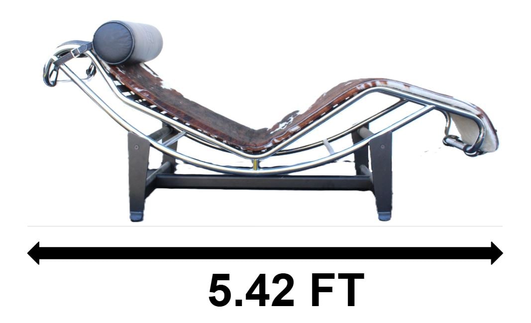 Le Corbusier, Pierre Jeanneret, and Charlotte Perriand Style Cowhide and Chrome Chaise Lounge: Le Corbusier, Pierre Jeanneret, and Charlotte Perriand Cowhide and Chrome Chaise Longue. LC4 style Chaise Longue, designed 1928, Cassina Chrome-plated steel, black lacquered steel, natural cowhide. Sl