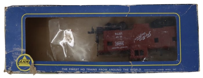 AHM Frisco Extended Vision Caboose