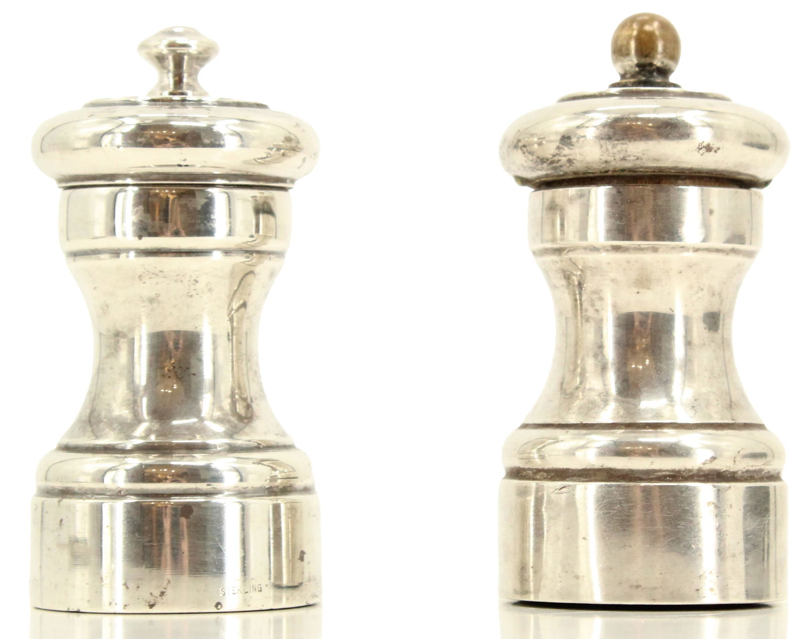 French Sterling Silver Salt and Pepper Grinders (1 of 12)