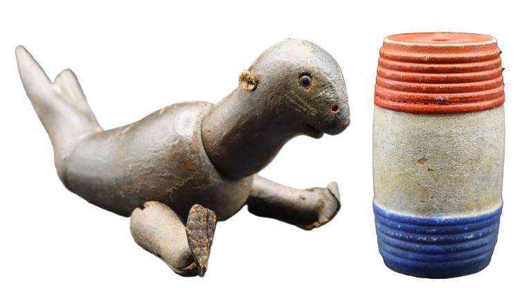 Schoenhut Humpty Dumpty Circus Seal and Tub Toy (1 of 20)