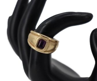 Marked 14k Gold and Amethyst Ring - Gross 9.7 g.