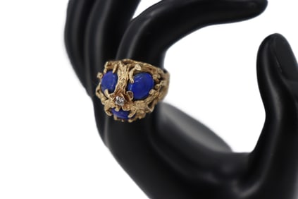 14k Gold and Blue Quartz Dome Ring - Gross 12.7 g.