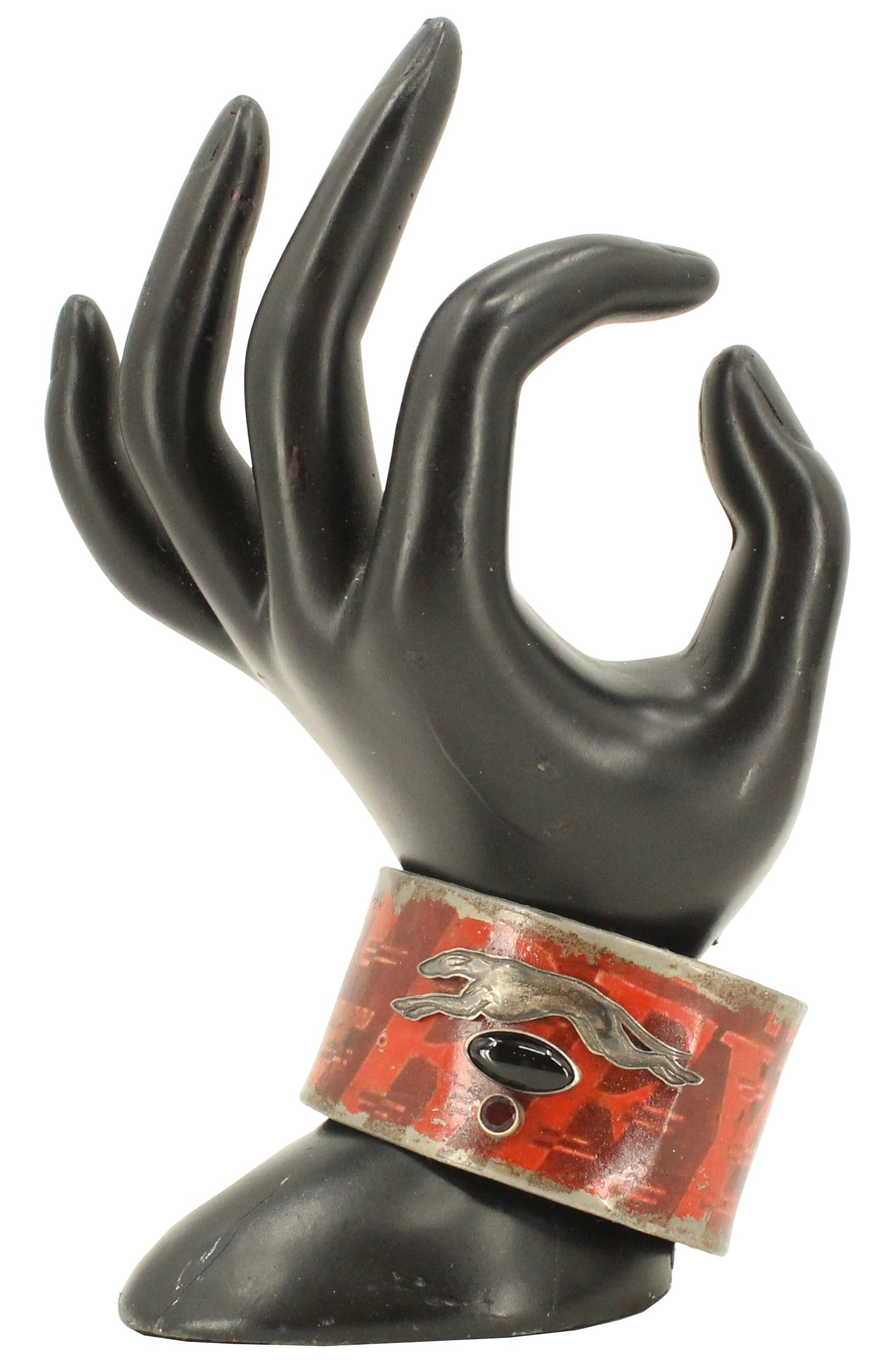Signed Kit Carson Silver Greyhound, Onyx and Amethyst Bracelet - Gross 0.890 ozt.: Signed Kit Carson Silver Greyhound, Onyx and Amethyst Bracelet. Signed on one side. Oval cut onyx with a small circle cut amethyst. Silver. Condition: Commensurate with age. Siz