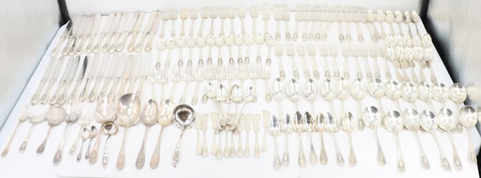 Group of American Sterling Silver Flatware 145.9 Ozt