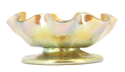 L.C.T. Tiffany Scalloped iridescent Favrile Glass Bowl