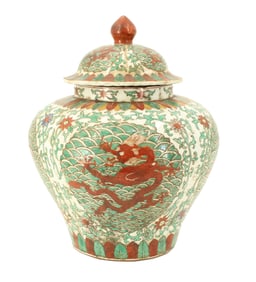 Chinese Wucai Covered Jar