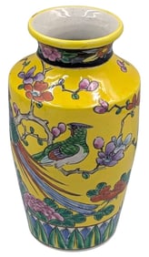 Famille Jaune Chinoiserie Vase with Bird Design Made in Japan