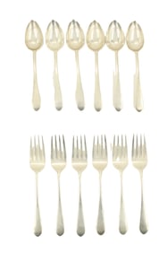 (12) Treasure Sterling Silver Pieces - Forks and Spoons - 12.350 ozt.