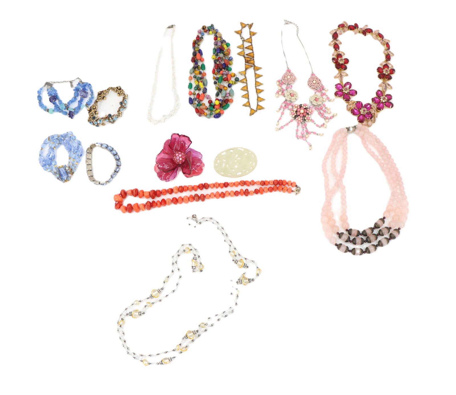 (13) Pieces of Vintage Jewelry (1 of 10)