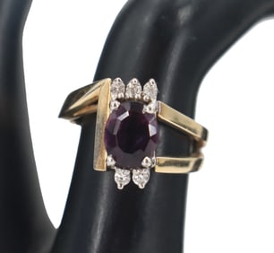 14k Gold, Amethyst, and Diamond Ring - Gross 5.6 g.