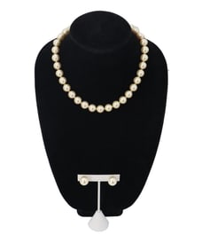 Majorica Pearl Necklace and Pair of Studs