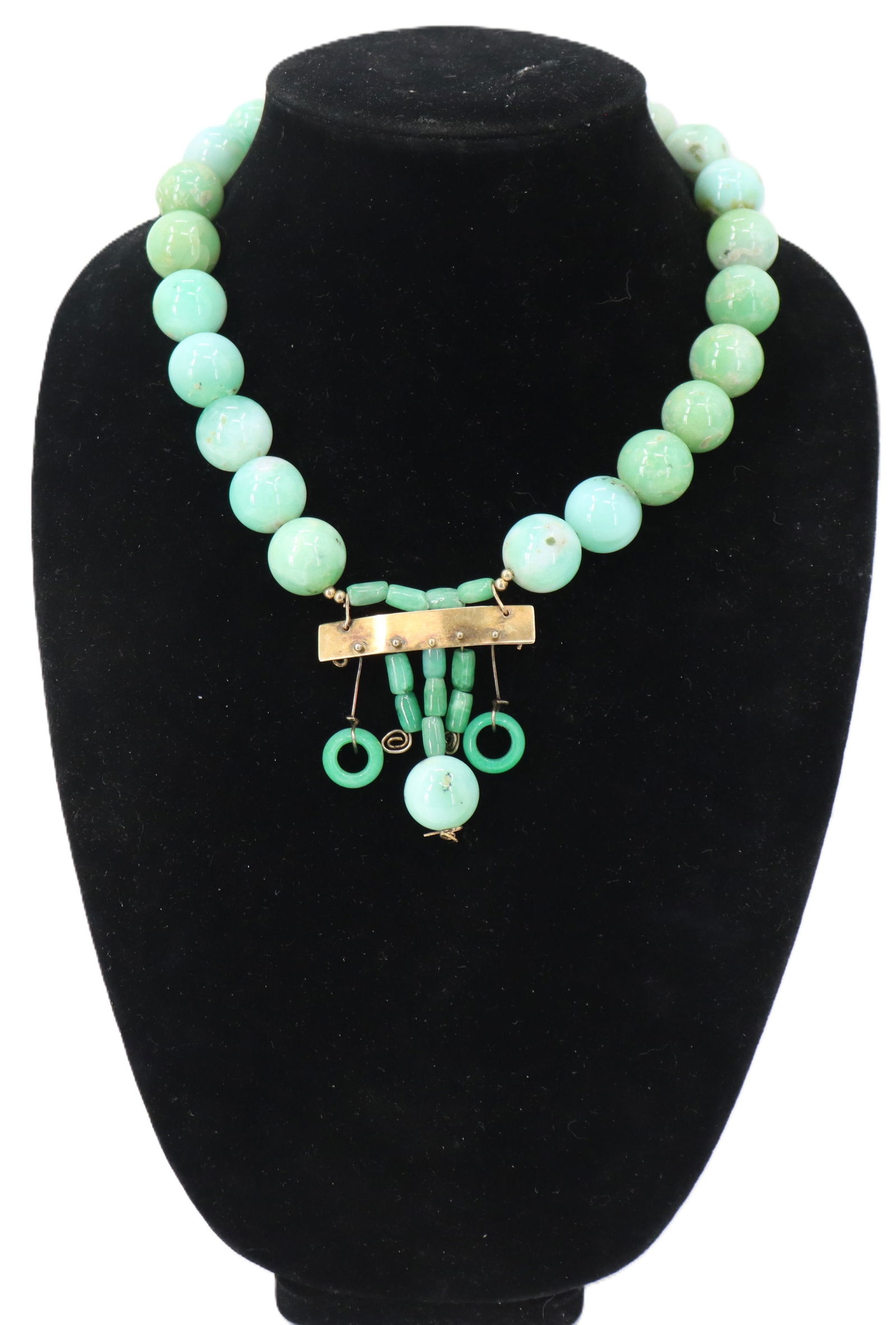 Jadeite Beaded Necklace (1 of 7)