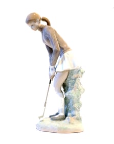 Spanish Lladro Porcelain Female Golfer Sculpture with Original Box
