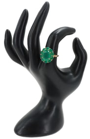 Marked 925 Silver and Emerald Ring - Gross 0.110 ozt.