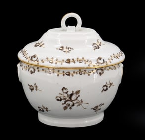 Vintage Chinese Export Porcelain Sugar Bowl