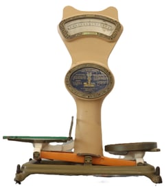 Antique Automatic Scale Co. Iron and Brass Cat-Eared Grocer's Scale