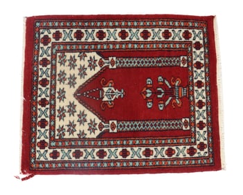 Genuine Hand Woven Oriental Wool Prayer Rug Made in Pakistan