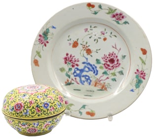 (2) Chinese Porcelain Items