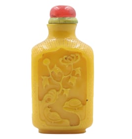 Antique Chinese Peking Glass Snuff Bottle