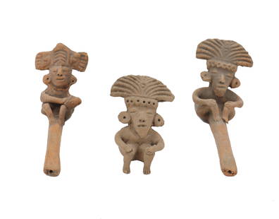 (3) Vintage South American Pre-Columbian Style Terracotta Pipes: (3) Vintage South American Pre-Columbian Style Terracotta Pipes. Lot of three vintage South American terracotta pipes in the style of pre-Columbian art. Condition: Commensurate with age. Pr