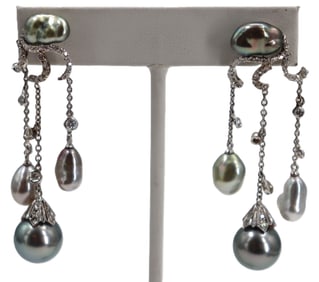 Pair of 18k Gold, Diamond, and Tahitian Gray Pearl Chandelier Earrings - Gross 15.7 g.