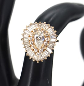 14k Gold and Synthetic Diamond Ring - Gross 5.8 g.