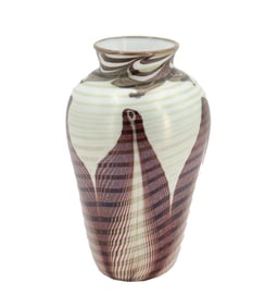 1973 Orient & Flume Art Glass Vase