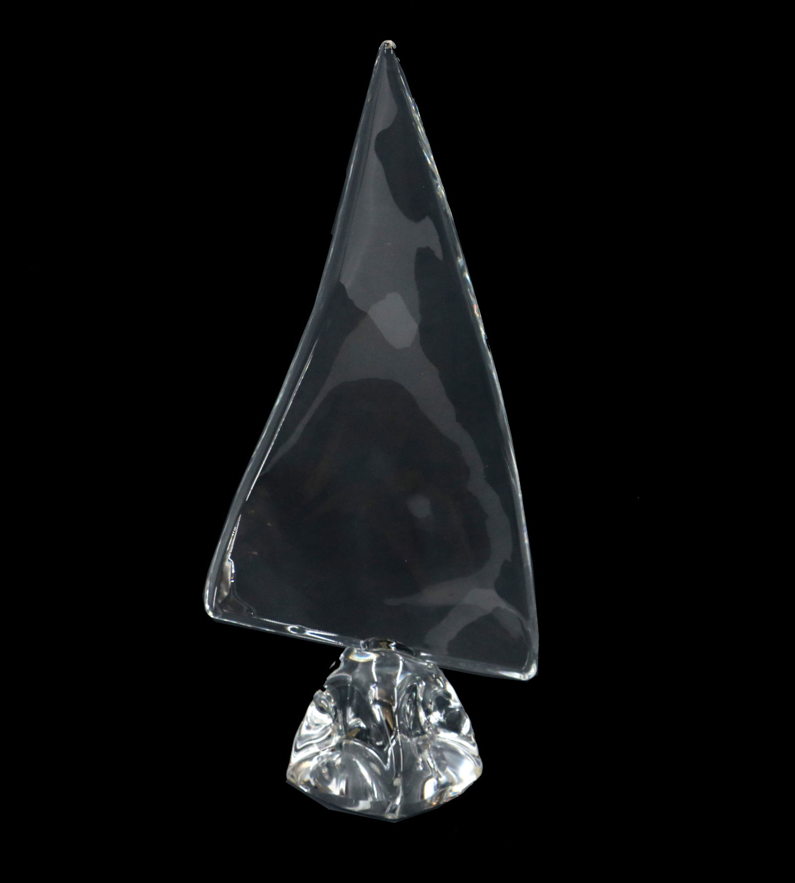Daum France Crystal Glass Sail Sculpture: Daum France Crystal Glass Sail Sculpture. Clear crystal glass sculpture of a sailboat. Daum is a prestigious French glassmaker renowned for its exquisite art glass, particularly pâte de ve