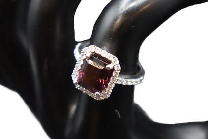 14k Gold, Diamond, and Pink Tourmaline Ring - Gross 5.5 g.