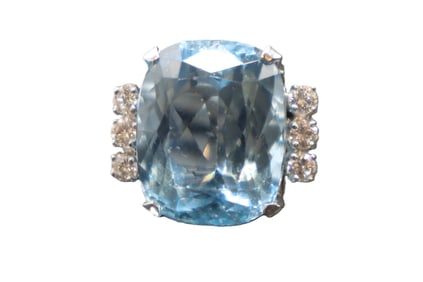 Tested 10k Gold, Diamond, And Aquamarine Ring - Gross 10.7 g.