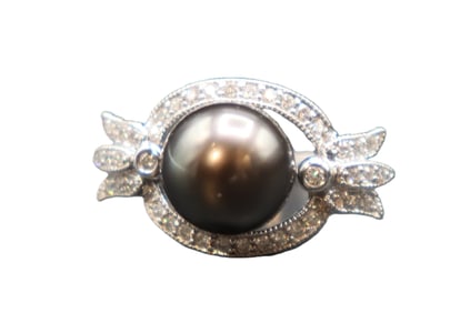 Marked 750 (18k) Gold, Diamond, And Pearl Ring - Gross 5.3 g.