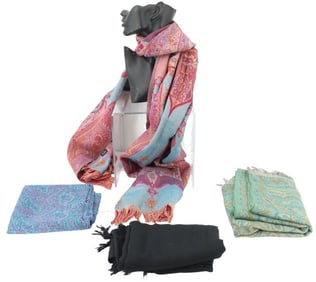 (4) Stylish and Versatile Scarves