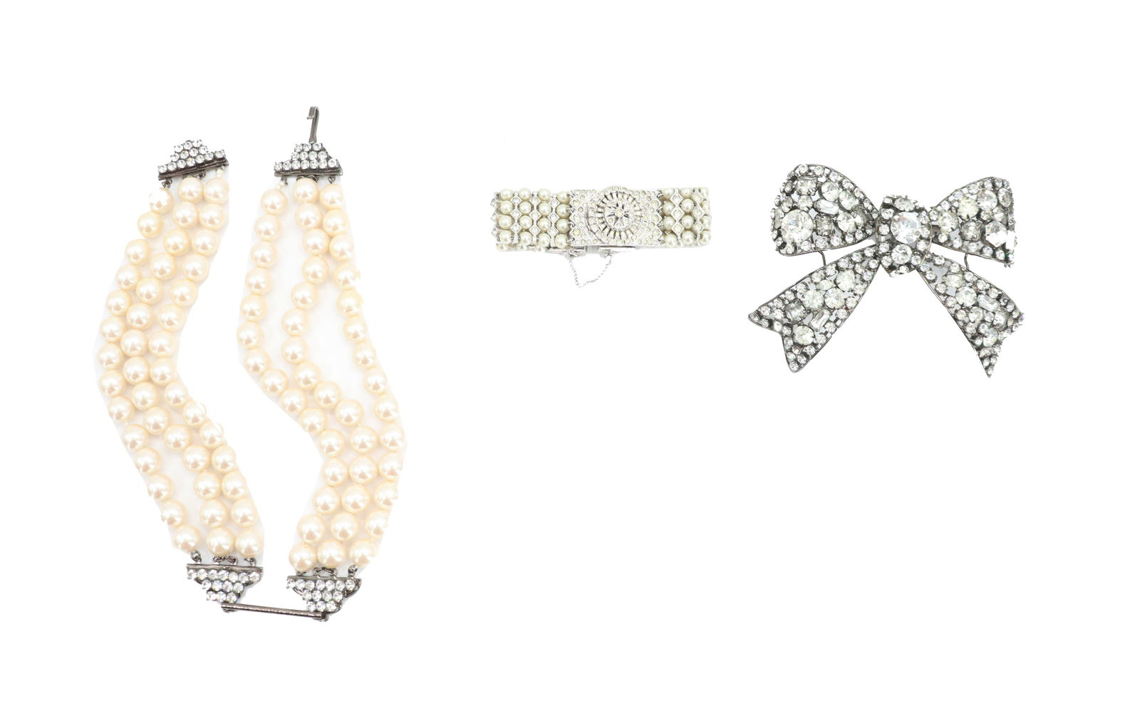 (3) Costume Jewelry Pieces (1 of 20)