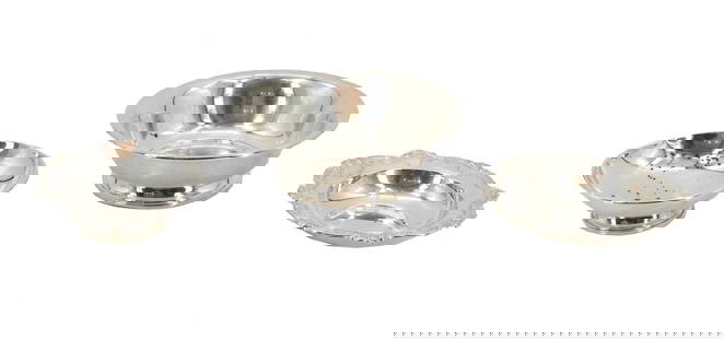 (3) Preisner Weighted Sterling Silver Bowls - Gross 8.065 ozt.: (3) Preisner Weighted Sterling Silver Bowls. Lot comprised of three weighted sterling bowls. Marked on base. Size: 7 1/4 x 7 1/4 x 2 1/4 in. Gross Weight:&nbsp;&nbsp;8.065 ozt.&nbsp; Preisner Silver C