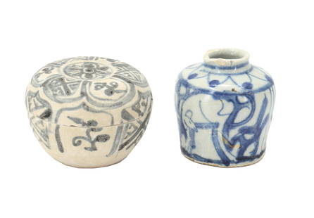 (2) Chinese Blue and White Ginger Jars: (2) Chinese Blue and White Ginger Jars. Lot comprised of two Chinese blue and white ceramic ginger jars with hand-painted foliate design. Size: 2 3/4 x 2 3/4 x 2 in.