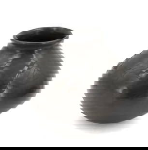 Signed Mexican Oaxacan Polished Black Clay Vase: Signed Mexican Oaxacan Polished Black Clay Vase.&nbsp;Classic shape with slightly flared mouth and a rounded base. Signed &quot;Gloria Hdez&quot; (likely Gloria Hernandez, who has worked both in Oaxac