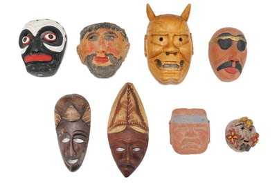 (8) Distinct Masks