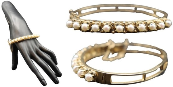 Marked 14k Gold and Pearl Bracelet - Gross 23.0 g.