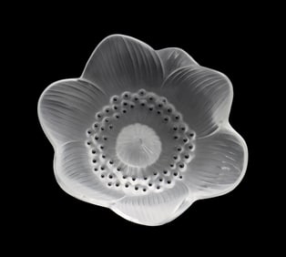 French Lalique Frosted Crystal "Anemone" Flower Sculpture