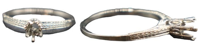 Marked 18k Gold Ring - Gross 1.4 g.