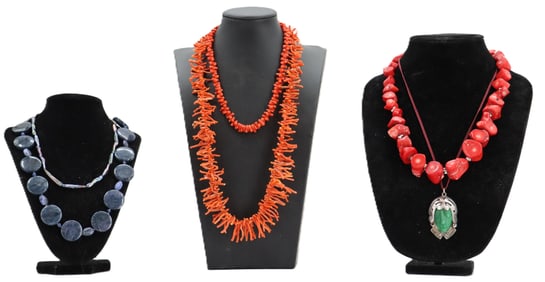 (6) Distinct Necklaces