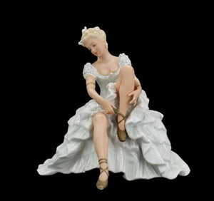 Vintage German Schaubach Kunst Wallendorf Porcelain Ballerina Figurine