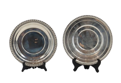 (2) Wallace Sterling Silver Plates - 17.12 ozt.