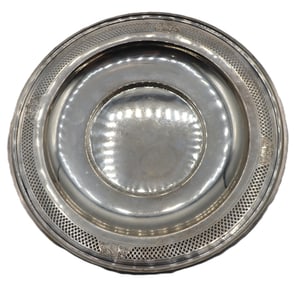 Meriden Britannia Reticulated Sterling Silver Bowl - 11.440 ozt.