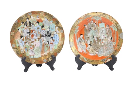 (2) Japanese Kutani Polychrome Plates