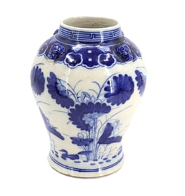 Chinese Floral Blue and White Porcelain Ginger Jar