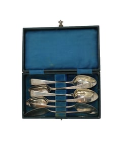 (6) English Sterling Silver Spoons in Case - 2.765 ozt.